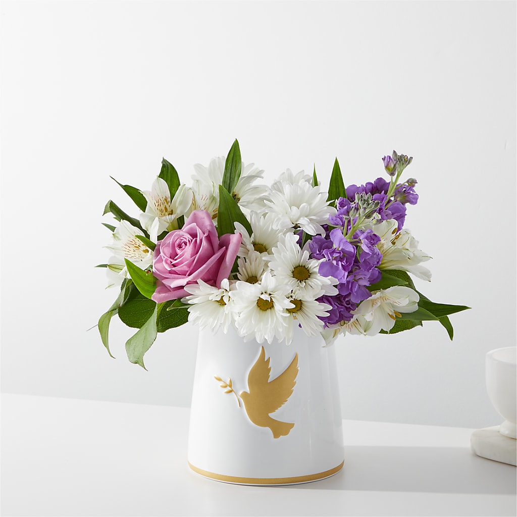 Garden of Peace Bouquet – CINDY'S FLOWERS AND GIFTS, Colonia NJ