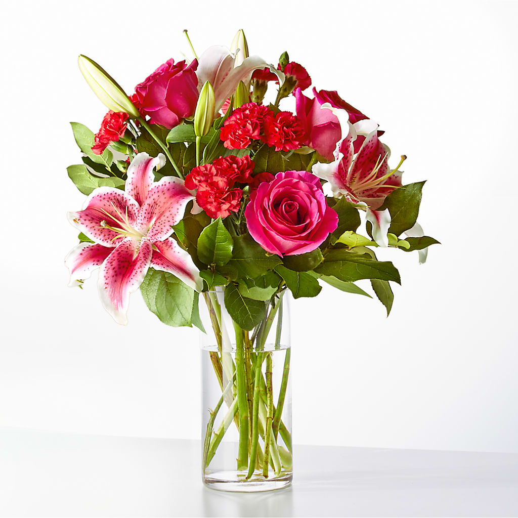 Love at First Sight Bouquet – CINDY'S FLOWERS AND GIFTS, Colonia NJ