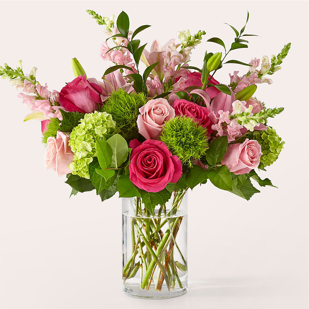 Fit for a Queen Luxury Bouquet – CINDY'S FLOWERS AND GIFTS, Colonia NJ