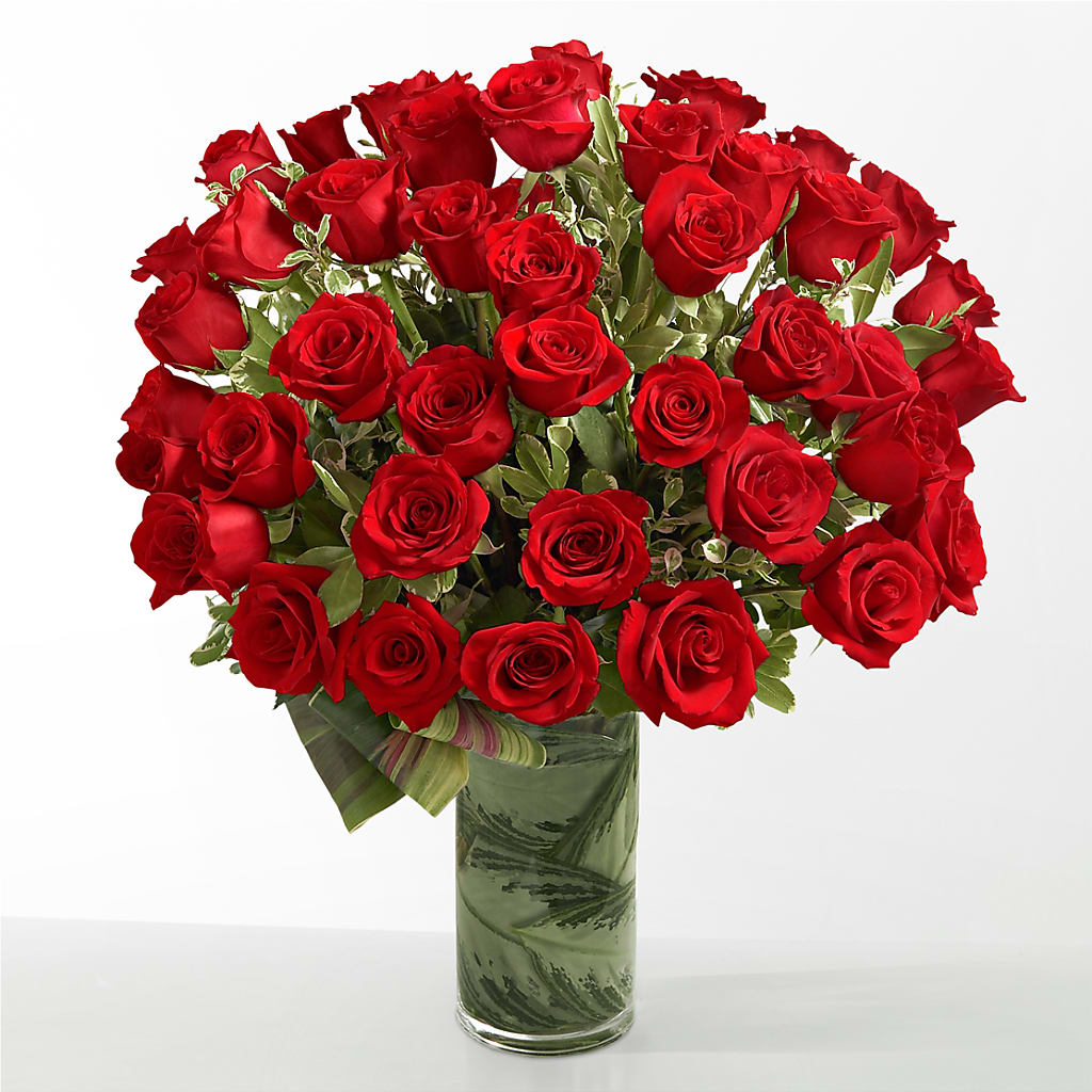 The Enamored – CINDY'S FLOWERS AND GIFTS, Colonia NJ