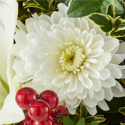 Festive Moments Tree – CINDY'S FLOWERS AND GIFTS, Colonia NJ