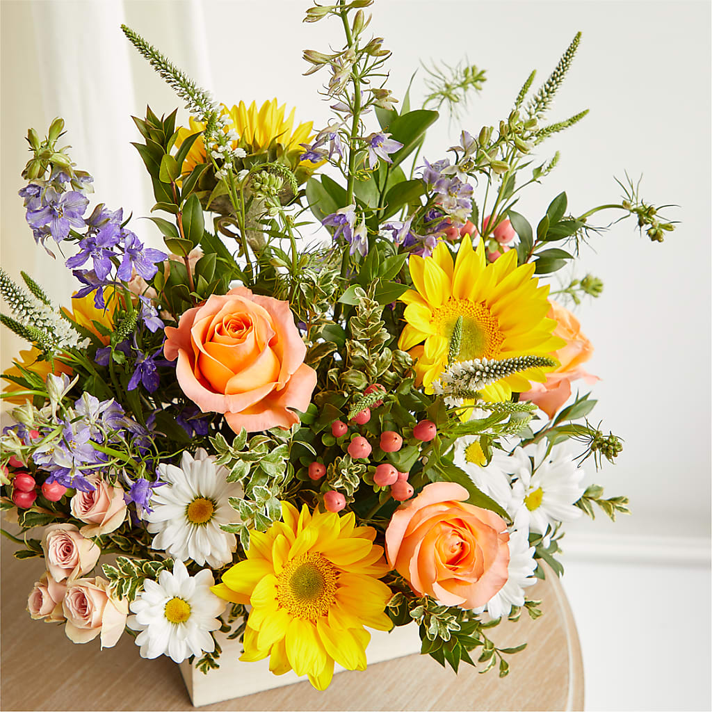 The Good Life Bouquet – CINDY'S FLOWERS AND GIFTS, Colonia NJ
