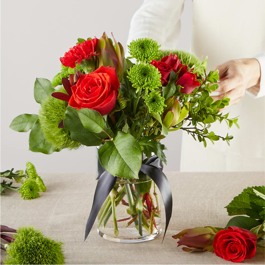Heritage Kindle – A Florist Original – CINDY'S FLOWERS AND GIFTS, Colonia NJ