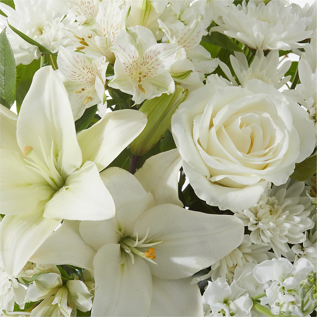 Peaceful Reflections Arrangement – CINDY'S FLOWERS AND GIFTS, Colonia NJ