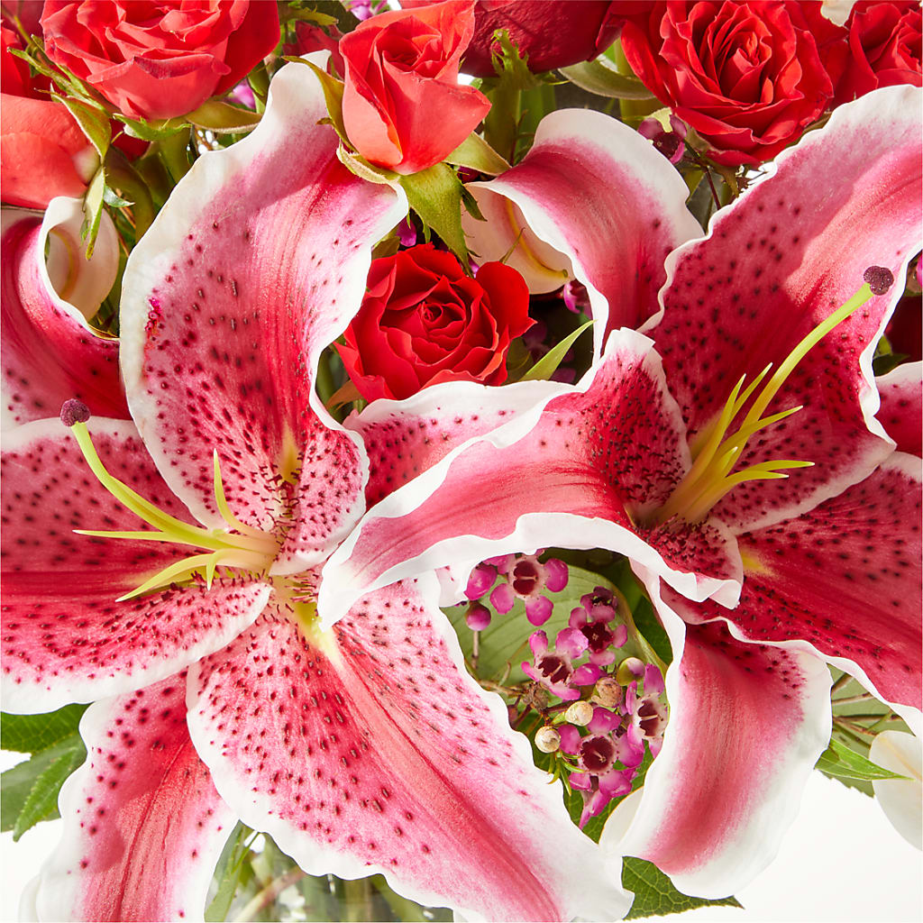 Match Made in Heaven Bouquet – CINDY'S FLOWERS AND GIFTS, Colonia NJ
