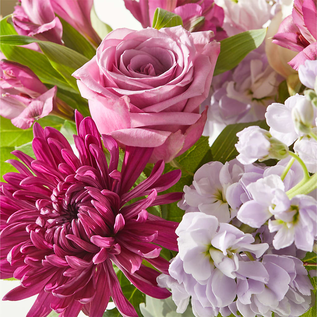 Amethyst Dreams Bouquet – CINDY'S FLOWERS AND GIFTS, Colonia NJ