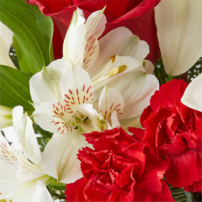 Holiday Season Bouquet – CINDY'S FLOWERS AND GIFTS, Colonia NJ