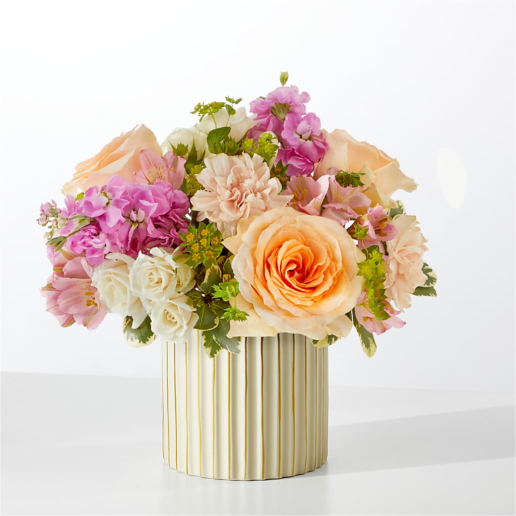 Paradise Bouquet with Ivory Vase – CINDY'S FLOWERS AND GIFTS, Colonia NJ