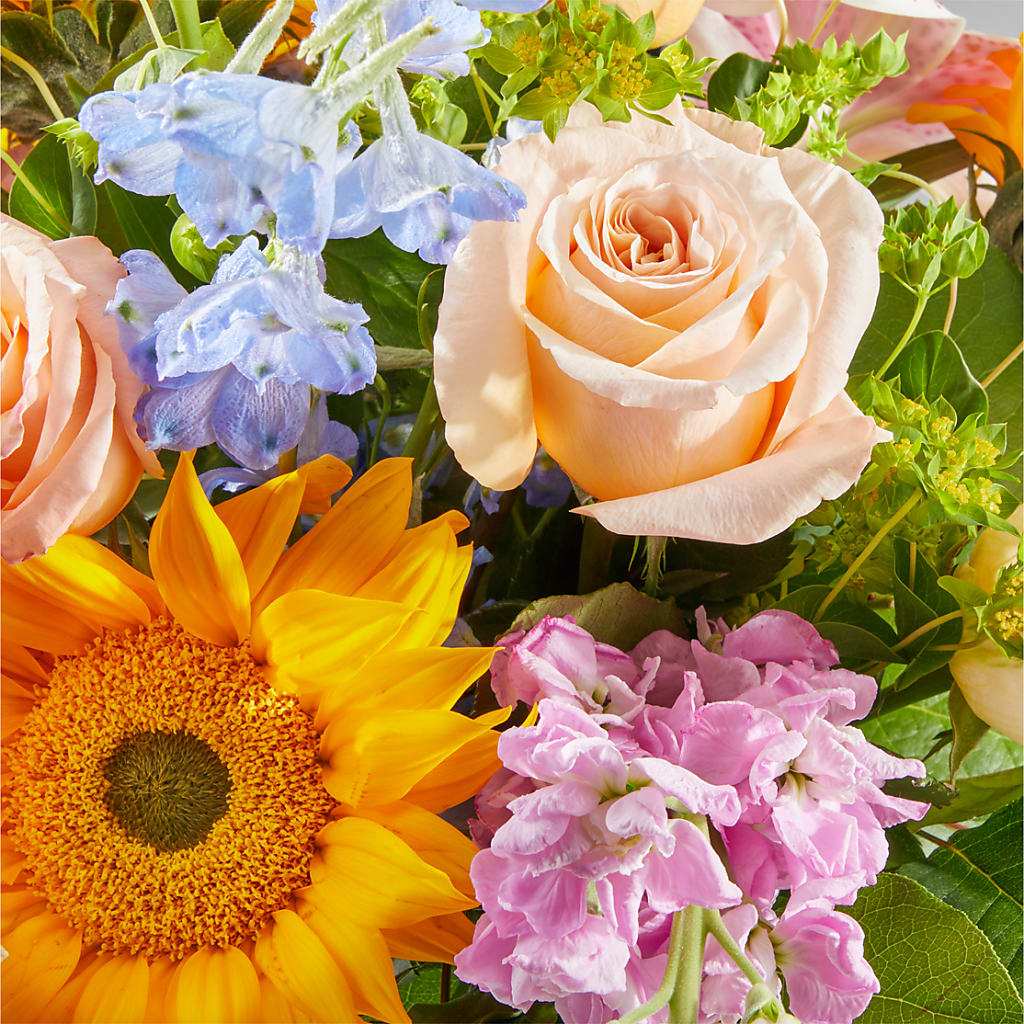 Dreamy Meadows Bouquet – CINDY'S FLOWERS AND GIFTS, Colonia NJ