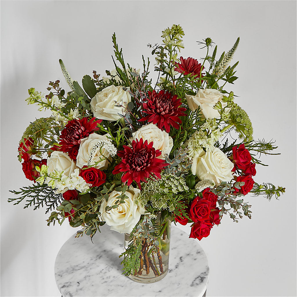 Favorite Traditions Bouquet – CINDY'S FLOWERS AND GIFTS, Colonia NJ