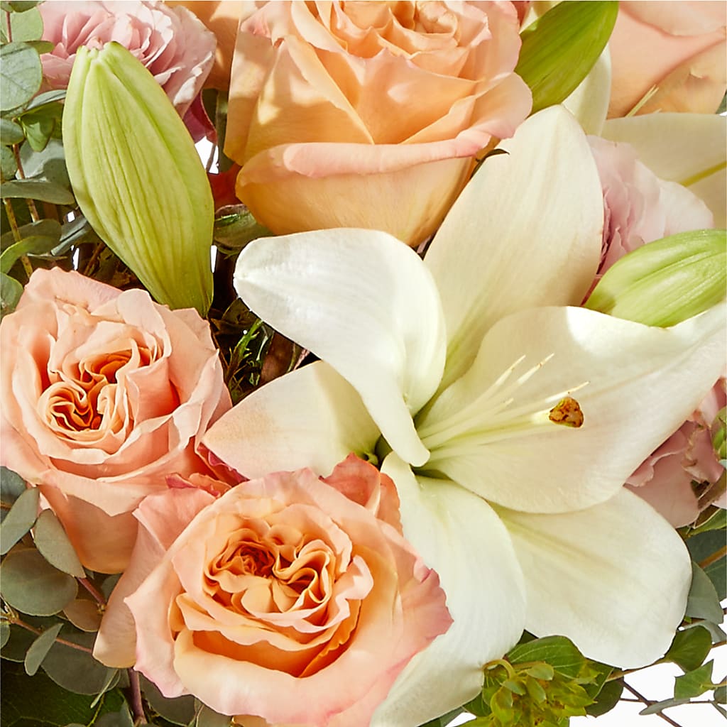 Grapefruit Splash Bouquet – CINDY'S FLOWERS AND GIFTS, Colonia NJ