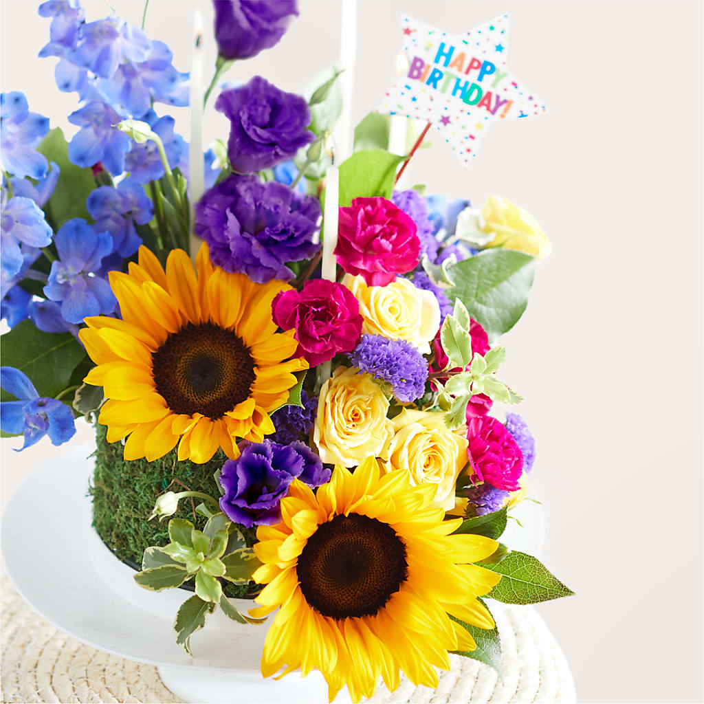 Star of the Day Floral Cake – CINDY'S FLOWERS AND GIFTS, Colonia NJ