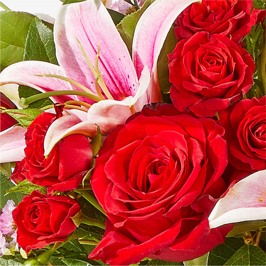 Hopeless Romantic Bouquet – CINDY'S FLOWERS AND GIFTS, Colonia NJ